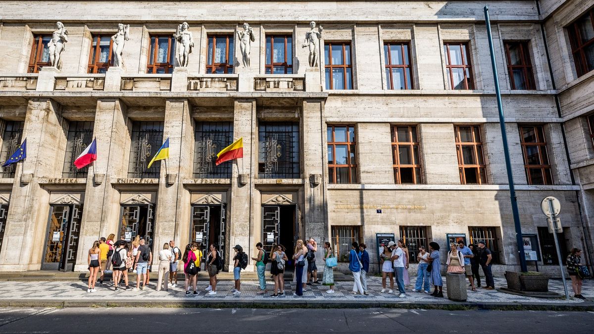 Městská knihovna kvůli turistům upraví vstup do pobočky